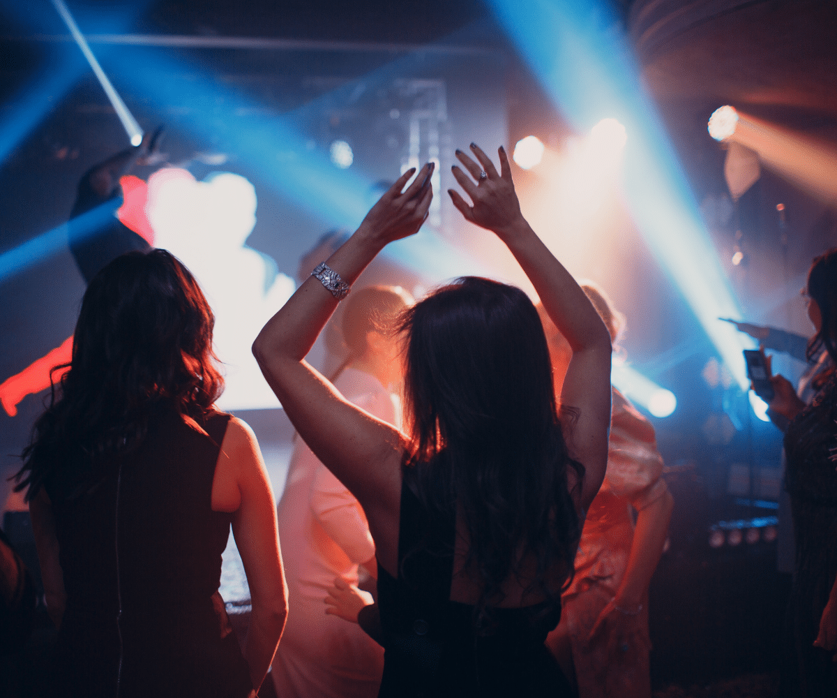 Samedi  Cabaret Festif